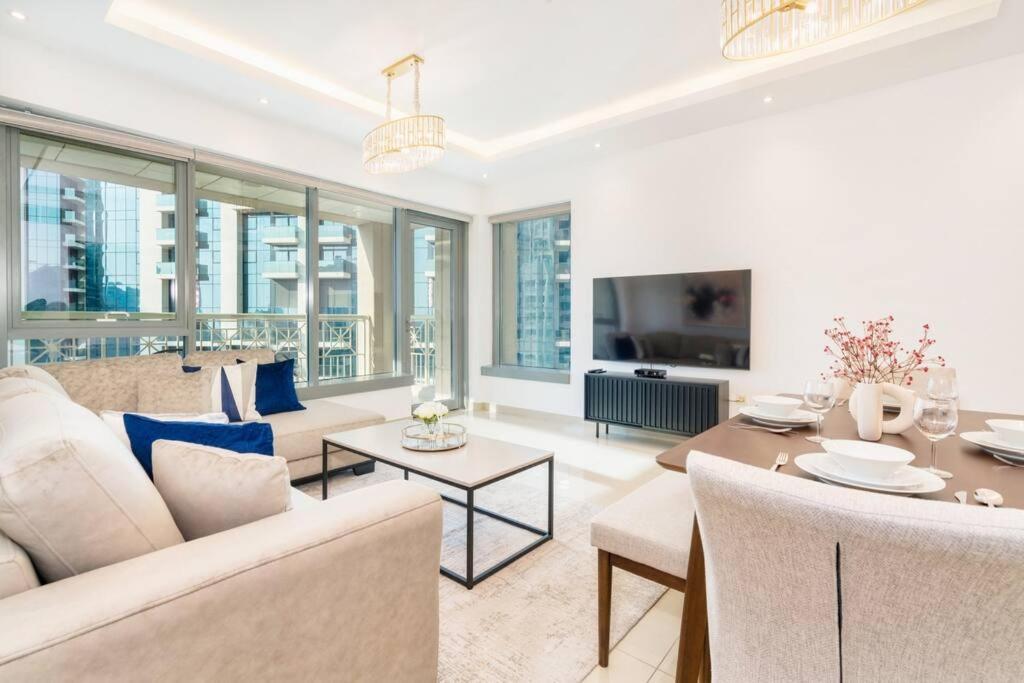 New! Luxury 3Bedroom With Spectacular Burj Views Downtown Dubai Exteriör bild